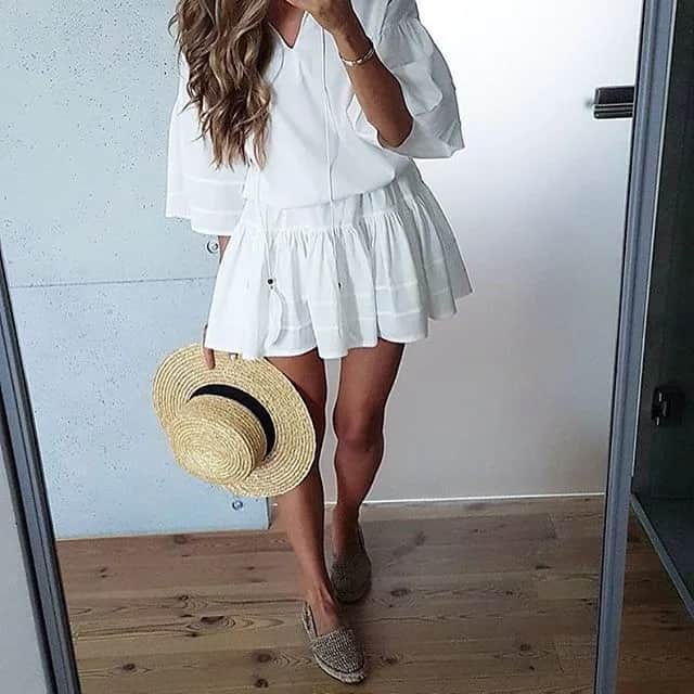 Stylowe i wygodne outfit na wakacje, które zachwycą każdego